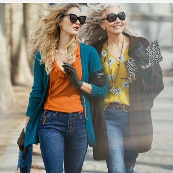 CAbi Sprinkle Top - Picture 1 of 12
